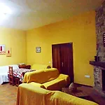 De Los Molinos Hostel Llerena